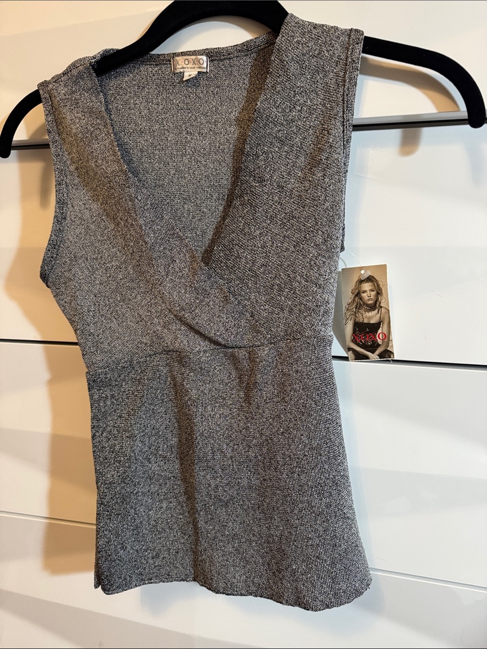 XOXO Gray Knit Sleeveless V-Neck Tank Top